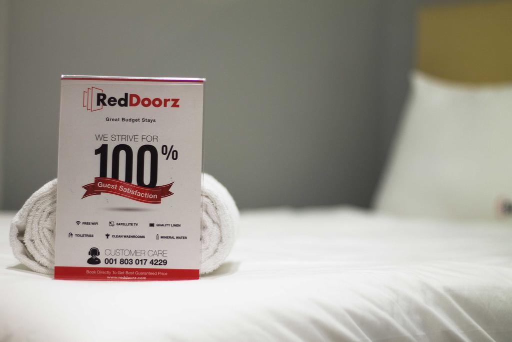 Reddoorz Apartment @ Pegangsaan Kelapa Gading Джакарта Экстерьер фото