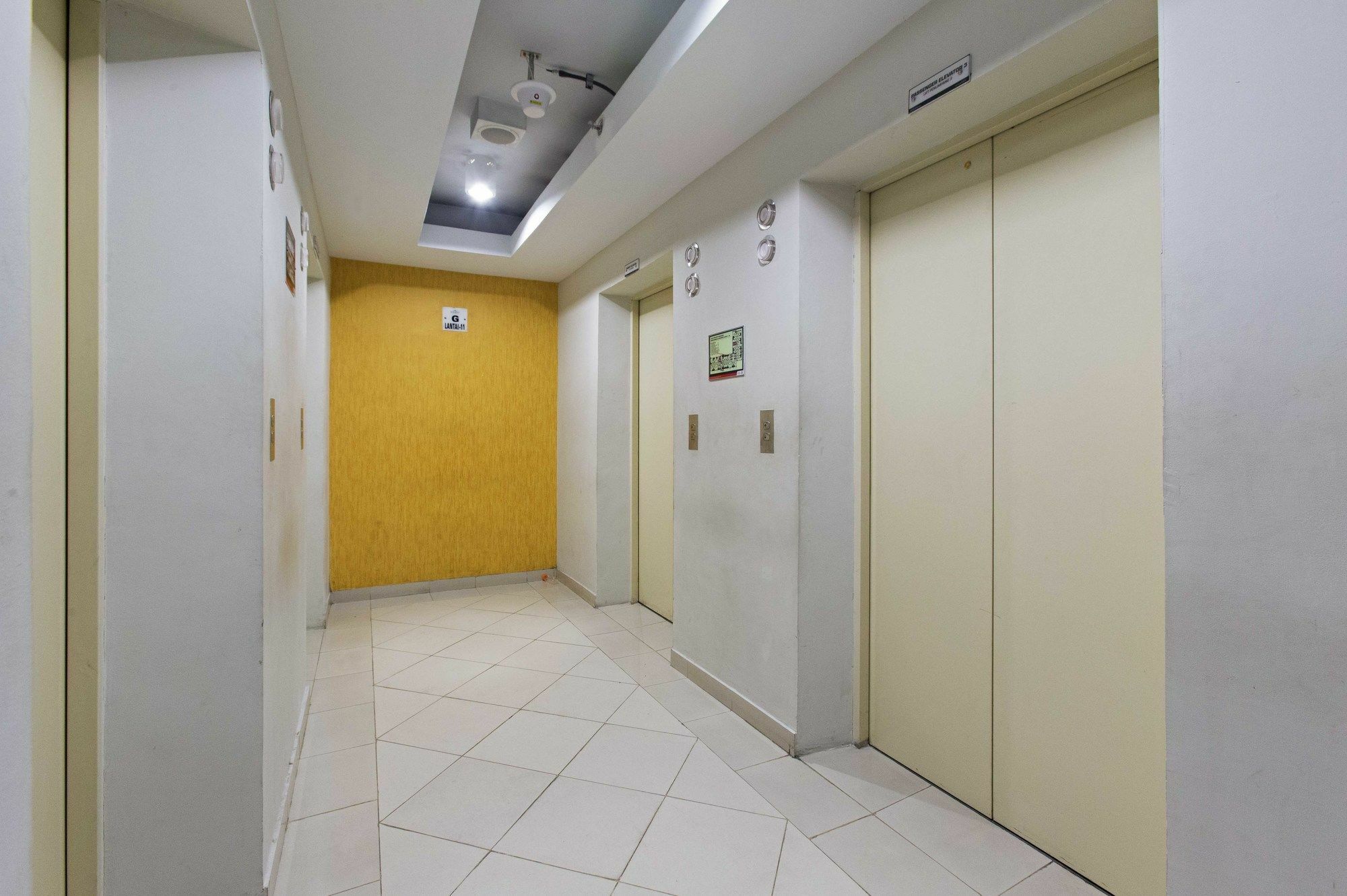 Reddoorz Apartment @ Pegangsaan Kelapa Gading Джакарта Экстерьер фото