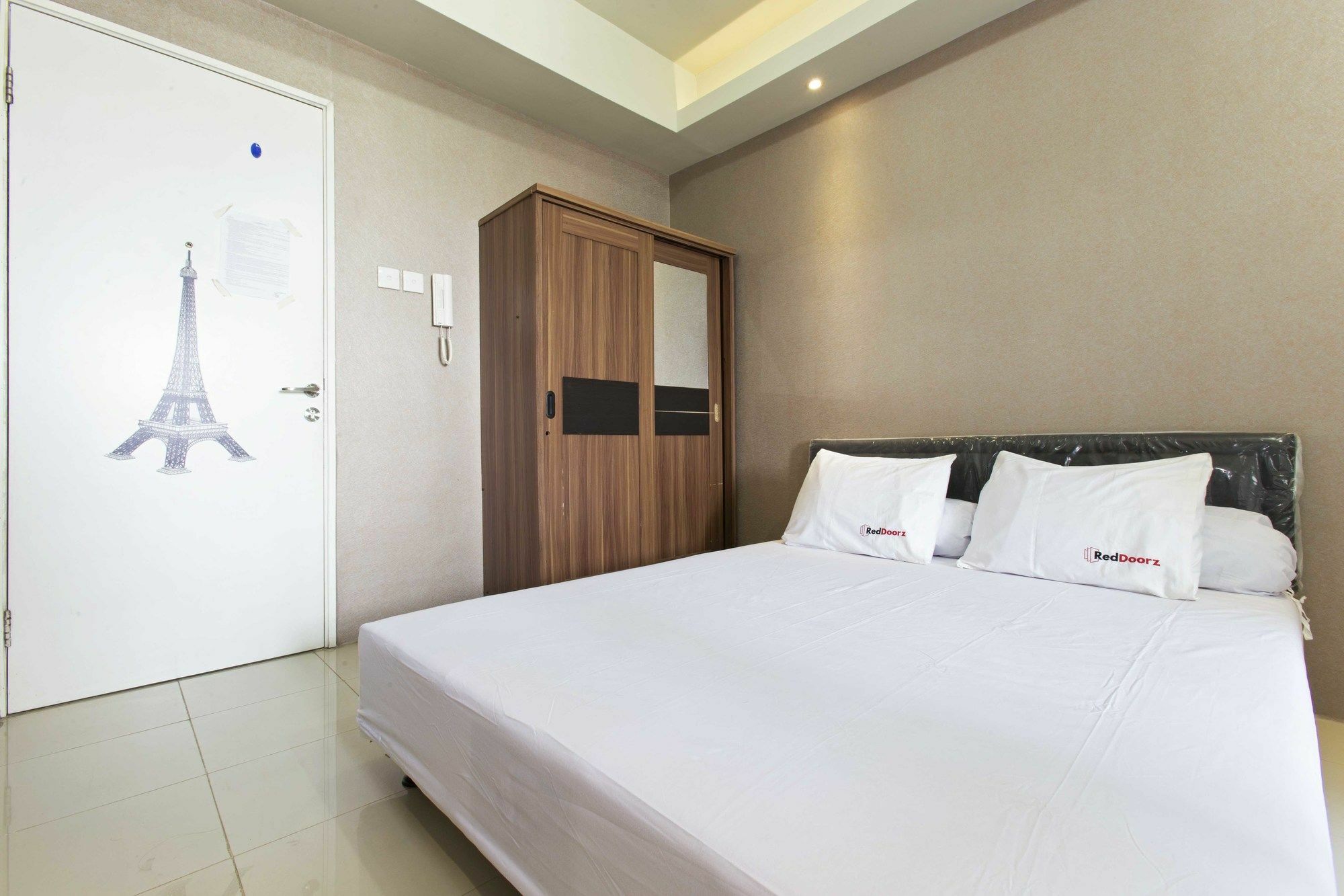 Reddoorz Apartment @ Pegangsaan Kelapa Gading Джакарта Экстерьер фото